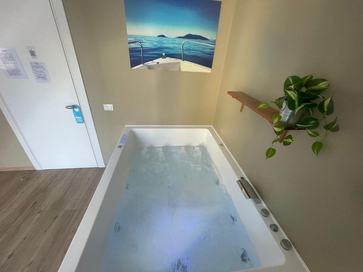Guest house Colombo 32 Affittacamere La Spezia